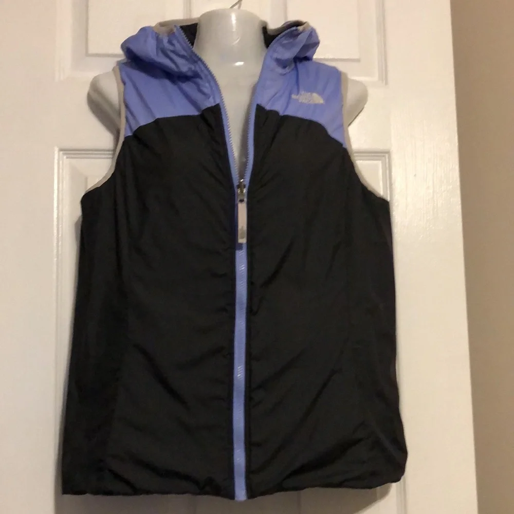 Girls North Reversible Vest - Picture 8 of 12